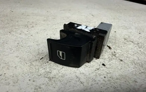 Volkswagen Golf V Electric window control switch 7L6959855B