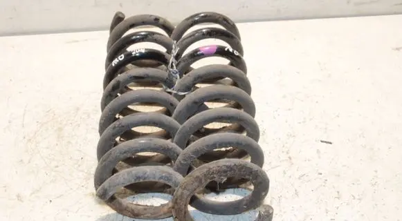 Mercedes-Benz C W204 Rear coil spring