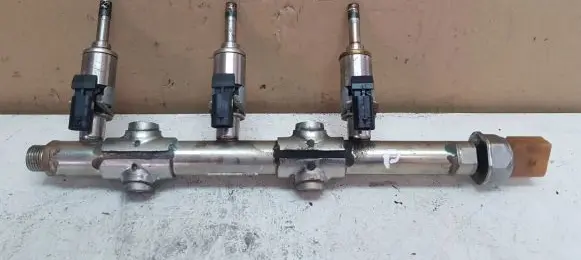 Fuel main line pipe