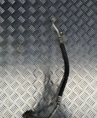 Subaru Outback Air conditioning (A/C) pipe/hose
