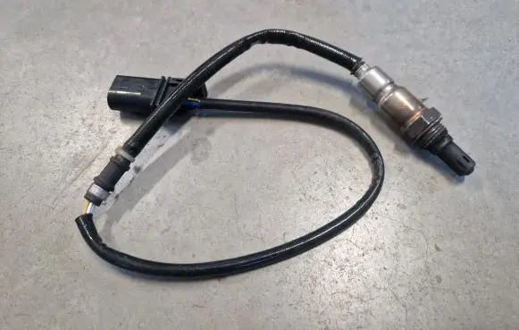 Skoda Yeti (5L) Lambda probe sensor 03F906262B