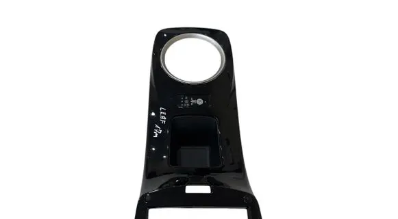 Nissan Leaf I (ZE0) Gear shifter surround trim plastic 969ZW3NL0A
