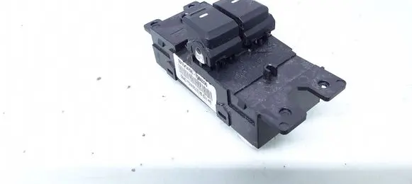 Hyundai i20 (GB IB) Electric window control switch 299139875 GB0236
