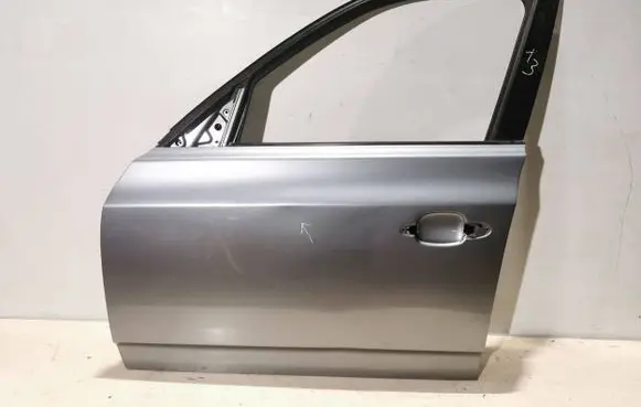 BMW X3 E83 Front door