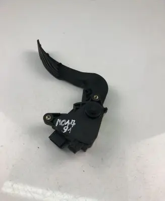 Renault Megane III Accelerator throttle pedal 180026830R