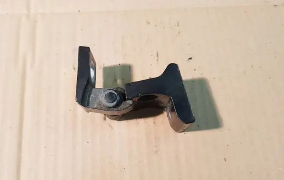 Audi A3 S3 A3 Sportback 8P Rear door upper hinge 8P4833402A