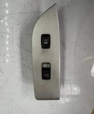 Lexus RX 330 - 350 - 400H Electric window control switch 8403042070