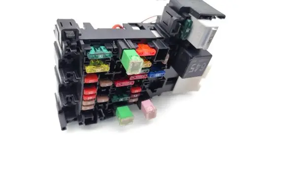 Skoda Octavia Mk3 (5E) Fuse module 5Q0937615C