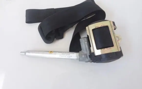 Audi A3 S3 8L Front seatbelt
