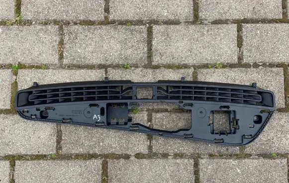 Audi A3 S3 8V Dash center speaker frame 8V1819635C