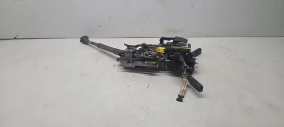 Volkswagen Touran I Steering wheel axle