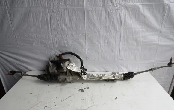 Peugeot 208 Steering rack 9834749280