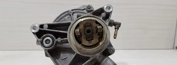 Porsche Cayenne (9PA) Vacuum pump 94811005003