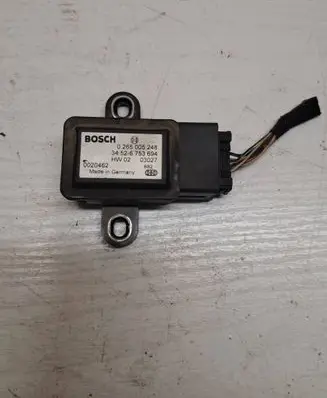 BMW 5 E39 ESP acceleration yaw rate sensor 0265005248 0020462