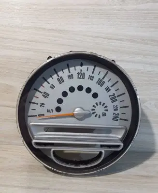 Mini One - Cooper Coupe R56 Speedometer (instrument cluster) 9136193 BM503011 C00291662