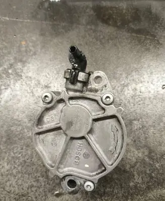 Peugeot Partner Vacuum pump D1562C1 0604P