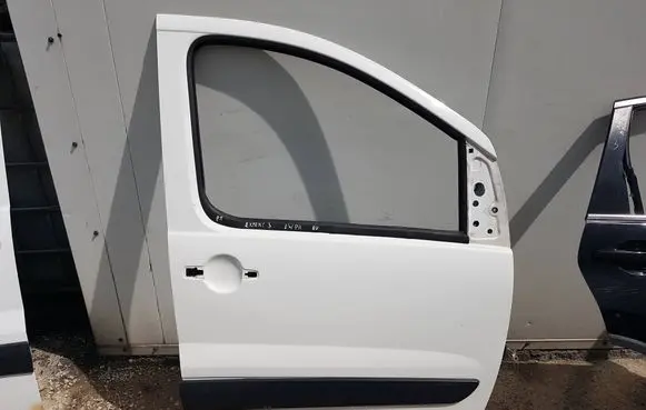 Peugeot Expert Front door 