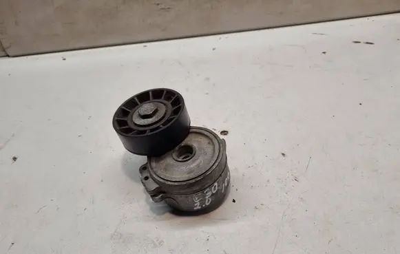 Volvo C30 Generator/alternator belt tensioner