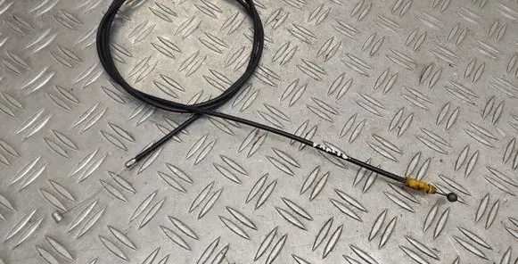 Toyota Yaris Engine bonnet/hood lock release cable 