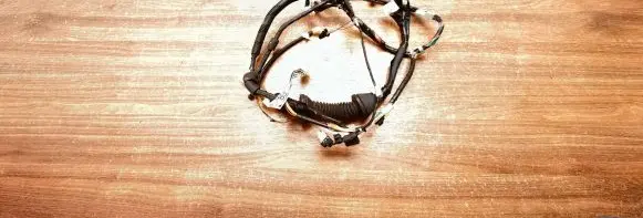 Toyota Avensis T270 Front door wiring loom 8215205