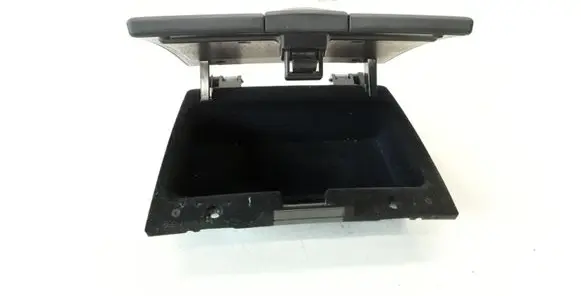 Hyundai Santa Fe Glove box 847452B000