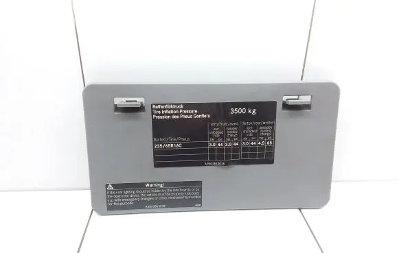 Mercedes-Benz Sprinter W906 Fuse box cover A9065450003