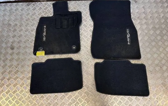 Toyota Mirai II Car floor mat set 