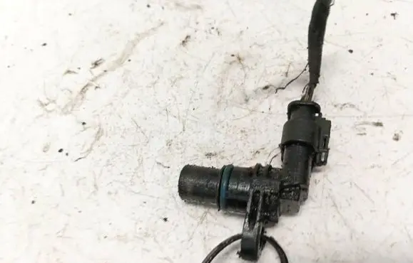 Camshaft position sensor