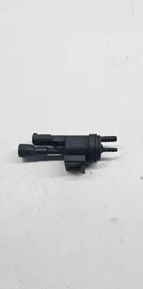 Mercedes-Benz E W211 Valve vacuum 48B43625B00 0025401497