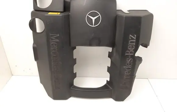 Engine cover (trim)