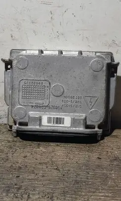 Citroen C5 Xenon control unit/module 89032335