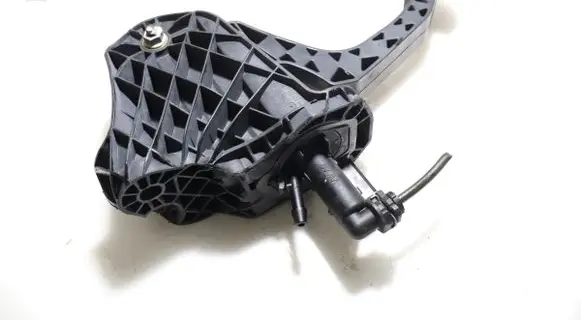 Clutch pedal