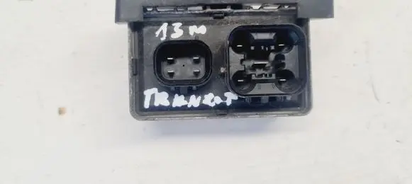 Glow plug pre-heat relay