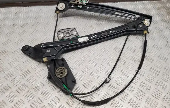 Audi S5 Front door electric window regulator 8F0837461C