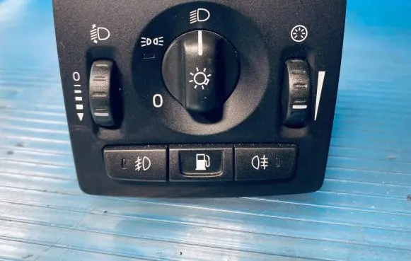 Volvo C30 Light switch 30739300