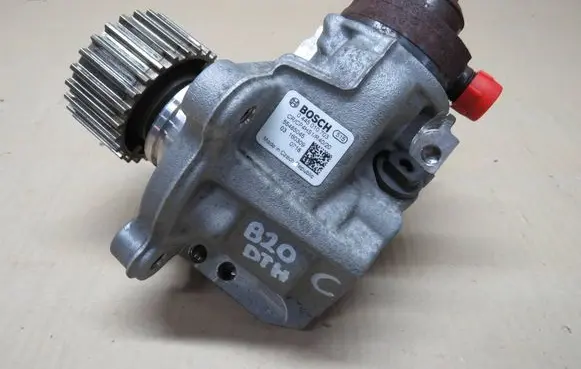 Opel Insignia A Fuel injection high pressure pump 0445010703 55485045 3160309