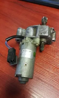 BMW 7 E38 Seat adjustment motor 0130002460