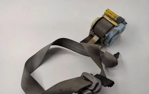 KIA Sorento Front seatbelt