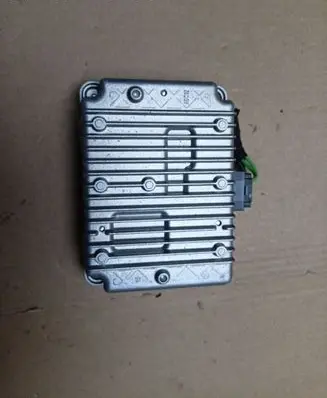 Jeep Cherokee Voltage converter/converter module 56029609AB