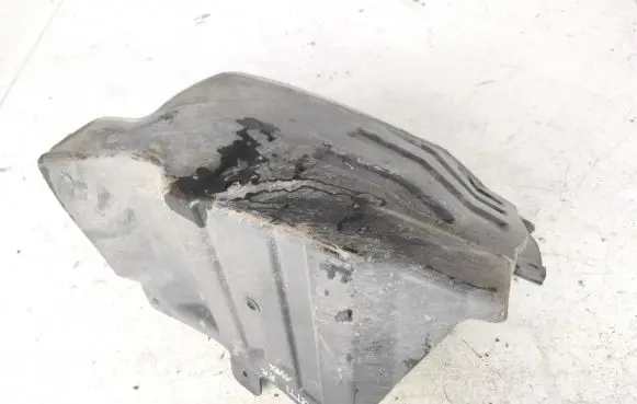 Chevrolet Lacetti Engine splash shield/under tray 96545471