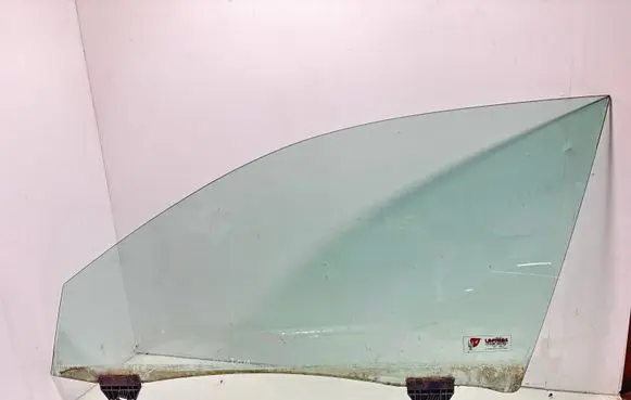 Audi A4 S4 B6 8E 8H Front door window glass four-door AS2