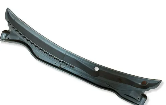 Toyota Corolla Verso AR10 Wiper trim 557820F010