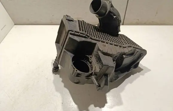 Dacia Dokker Air filter box 165001258r 8201173592 95650