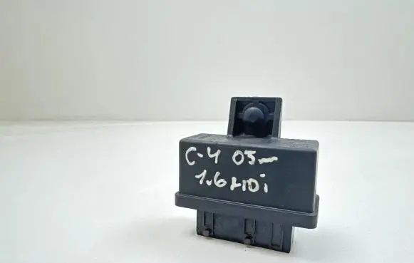 Citroen C4 I Fuel injection pump control unit/module 240107