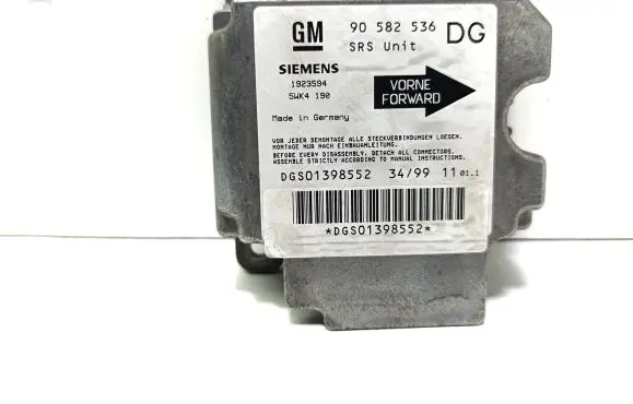Opel Zafira A Airbag control unit/module 90582536DG