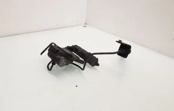 Clutch slave cylinder