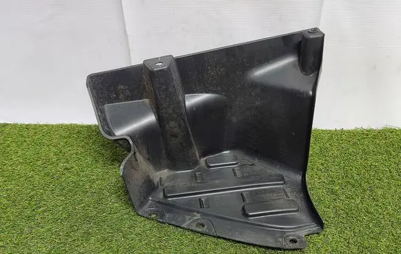 Front underbody cover/under tray