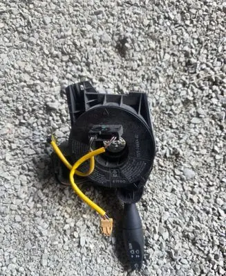 Ford Mondeo Mk III Wiper turn signal indicator stalk/switch 6016537