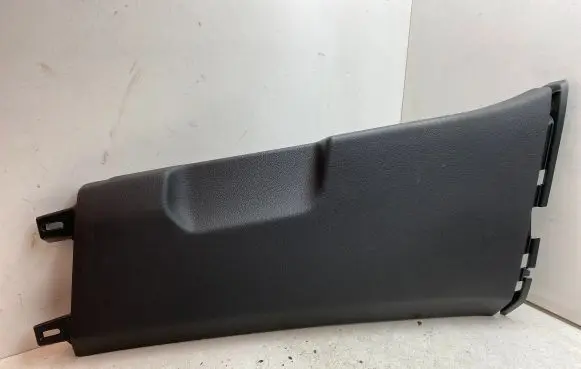 Volkswagen Golf VIII (B) pillar trim (bottom) 5H0867291