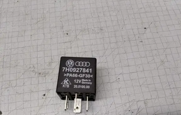 Volkswagen Transporter - Caravelle T5 Other relay 7H0927841 20010000